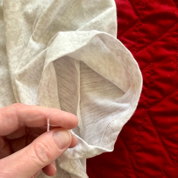 NWOT Beautiful Athleta Snake pattern tee, Small - Picture 3 of 5